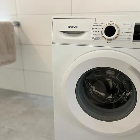 Monteur- Und Apartment Lingenfeld