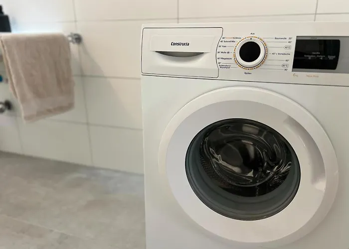 Monteur- Und דירה Lingenfeld